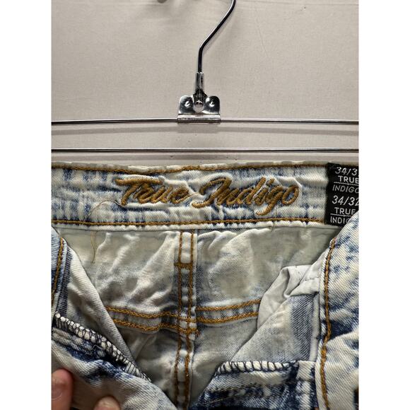 Men's True Indigo Distressed Jeans - Size 34/32 - 98% Cotton, 2% Spandex - Picture 5 of 10